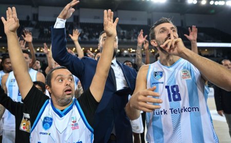 Türk Telekom, Galatasaray'ı 2 farkla geçti