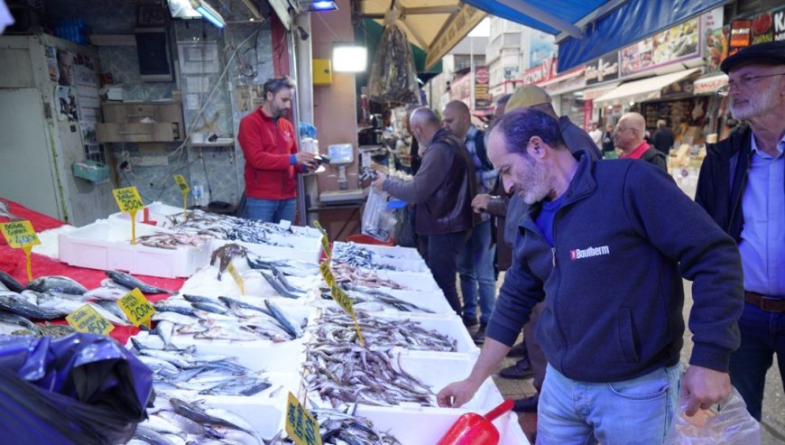 Kilosu 80 liraya düştü ama müşteri yanaşmadı: ''Pahalı olduğunda daha çok satış yapıyoruz''